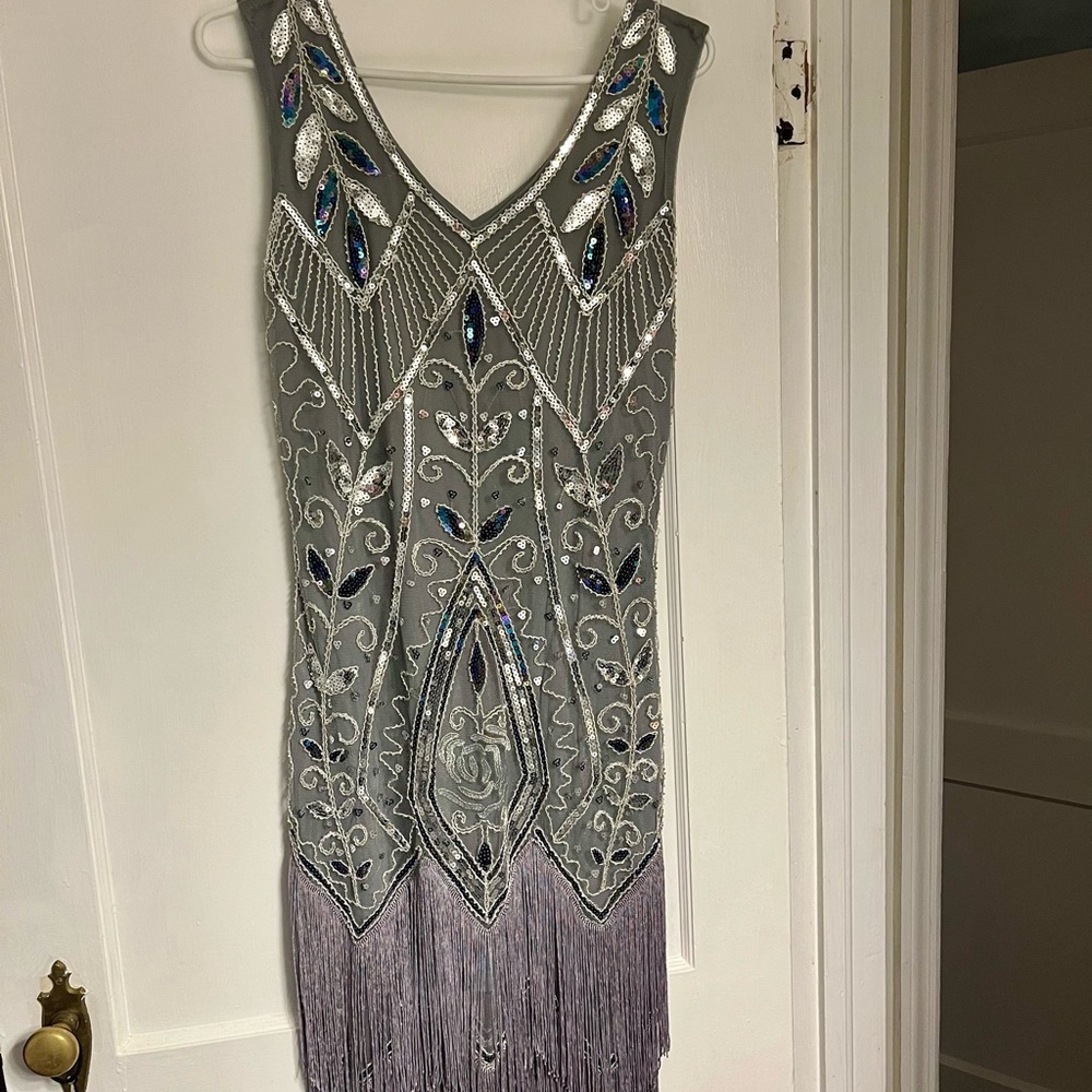 Flapper Style 1920s dress